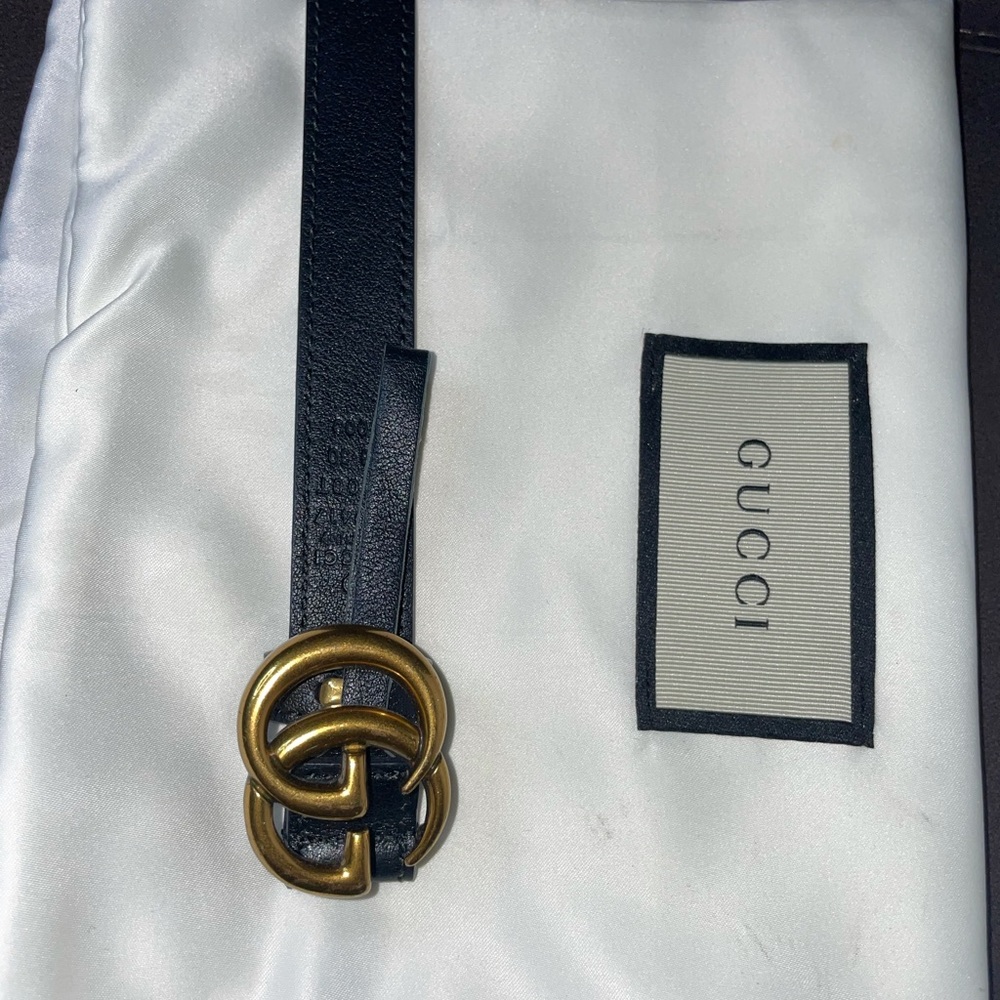 Gucci Black Leather 0.8 Double G Buckle